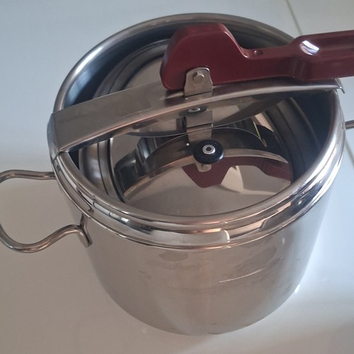 Pentola pressione fornelli - a,